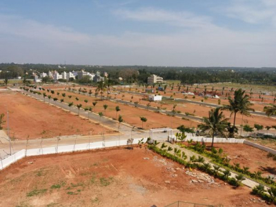 Plots for sale in Reliaable Dollar Collony