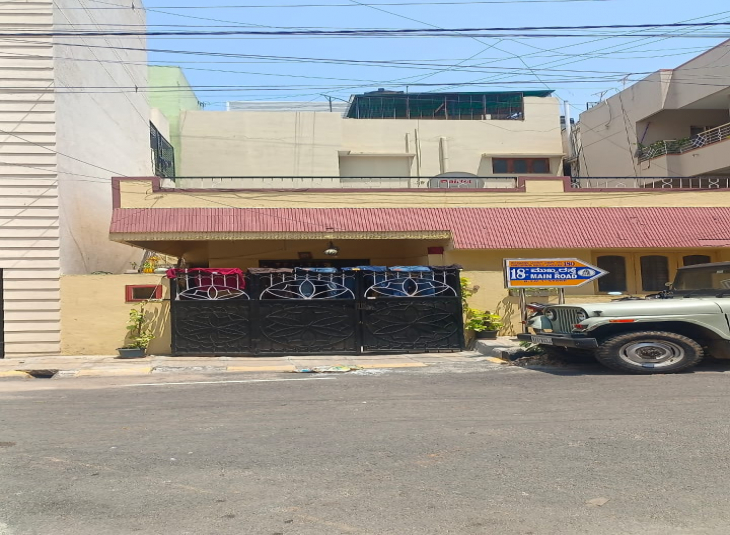 1200 Sq.Ft, 2 BHK Individual House for sale in BTM 1st Stage